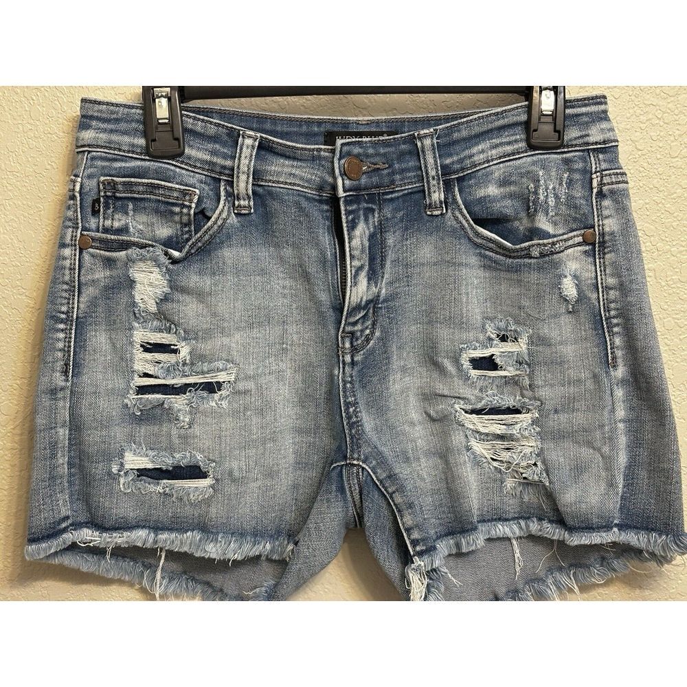 Judy Blue Curtain Size M Shorts Distressed  Stretch High Rise Style JB15207 LT